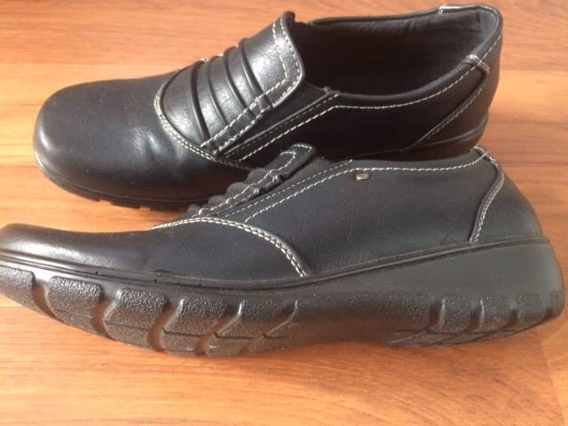 aero cushion memory foam shoes